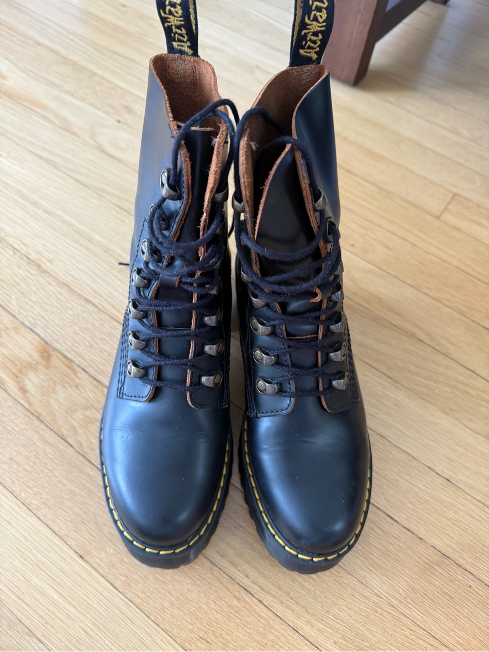Dr. Martens Leona Black Leather Combat Boots size 7 - Picture 2 of 8